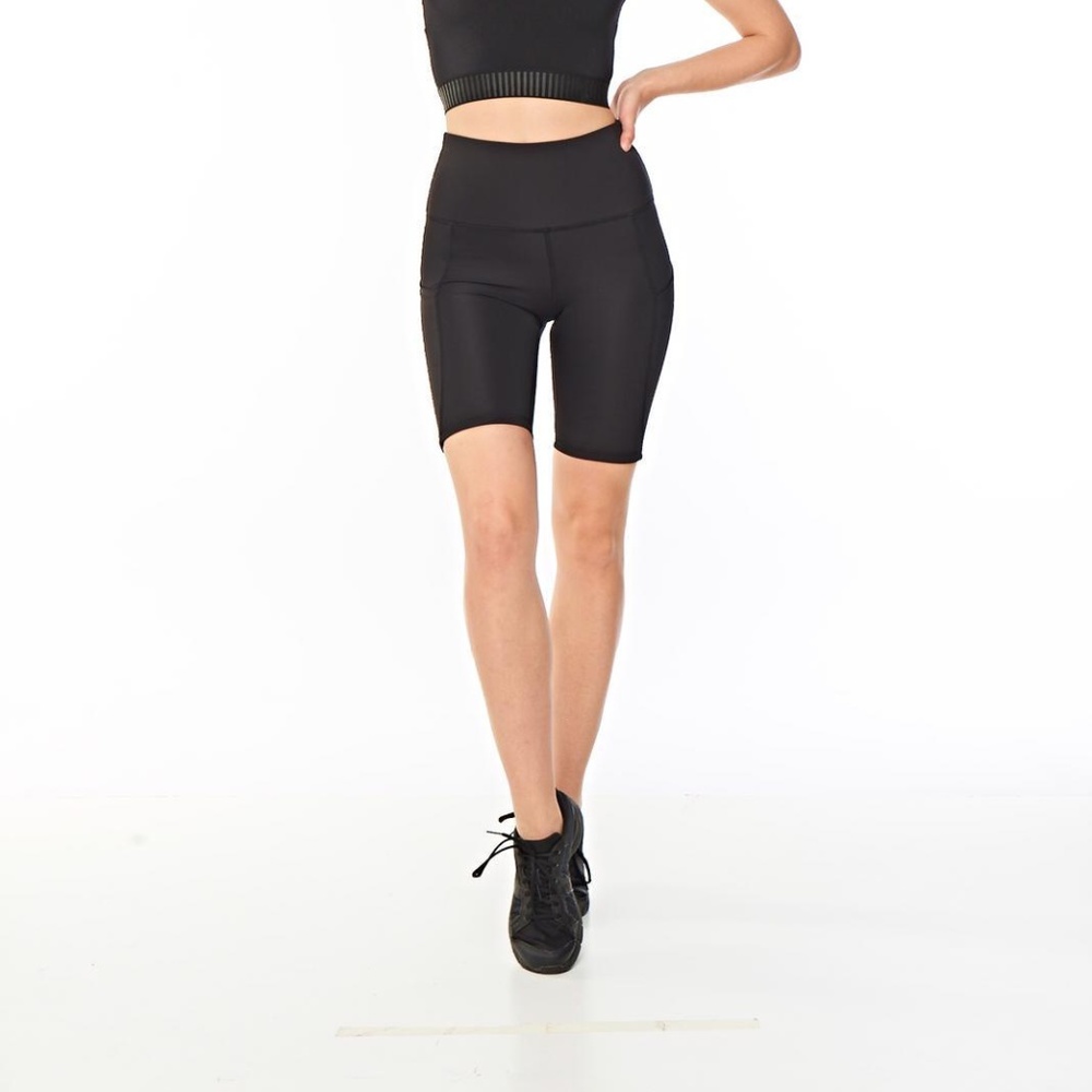 AGI Women Yoga Bike Running Shorts Side Pockets